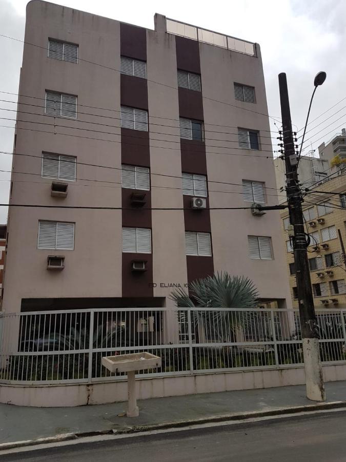 Apartamento Amplo E Belissimo! - 3 Quadras Do Mar! Guarujá Kültér fotó